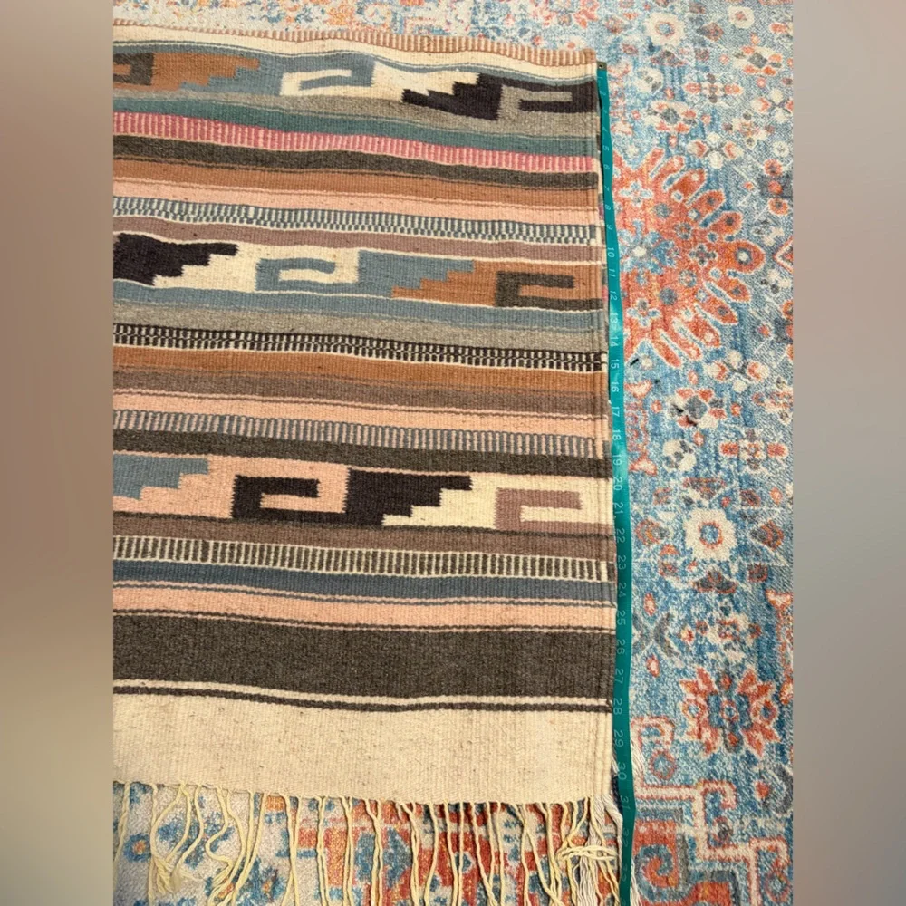 Southwest woven wool runner rug - Picture 7 of 7